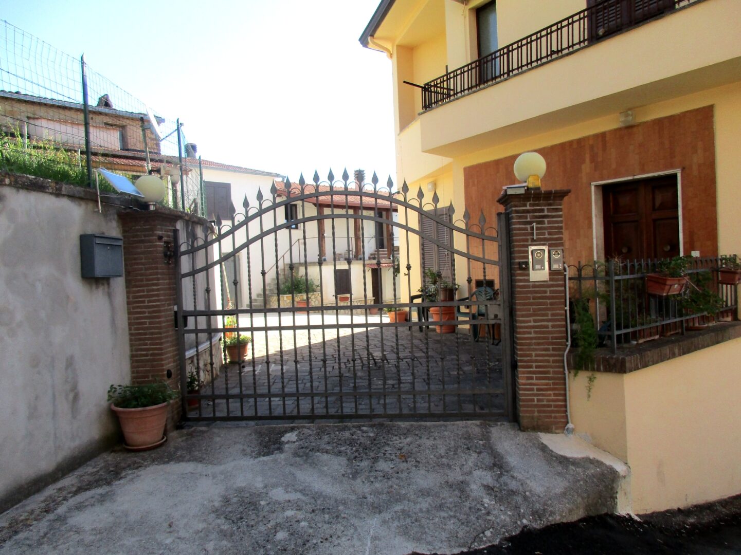 APPARTARTAMENTO NUOVO ED ELEGANTE